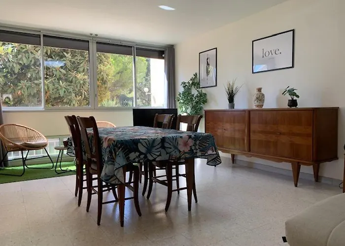 Apartment Proche Des Thermes A Balaruc-les-bains, Animaux Admis, Climatise - Fr-1-503-11